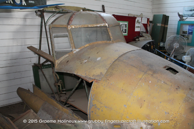 Friends_of_the_Anson_Museum_Gallery_2014_09_GrubbyFingers