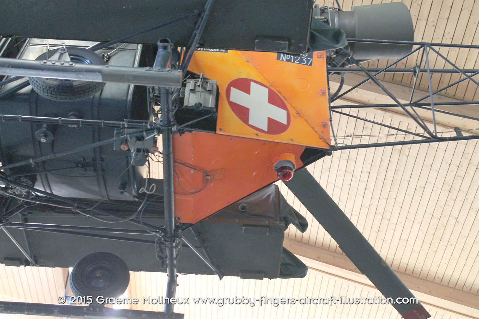 %_tempFileNameAerospatiale%20SA318%20Alouette%20II%20V-49%20Swiss%20Air%20Museum%202015%2049%20GraemeMolineux%