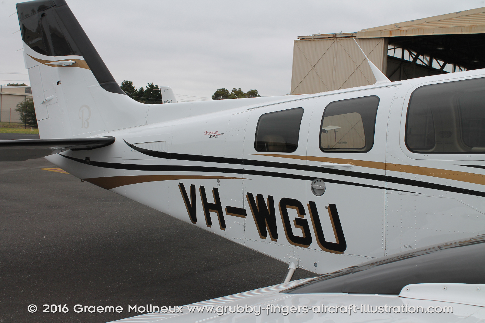BEECHCRAFT%20-%20BARON%20G58%20-%20WALKAROUND%20-%20VH-WGU%20-%20MOORABBIN%202016%20-%20057%20-%20GrubbyFingers