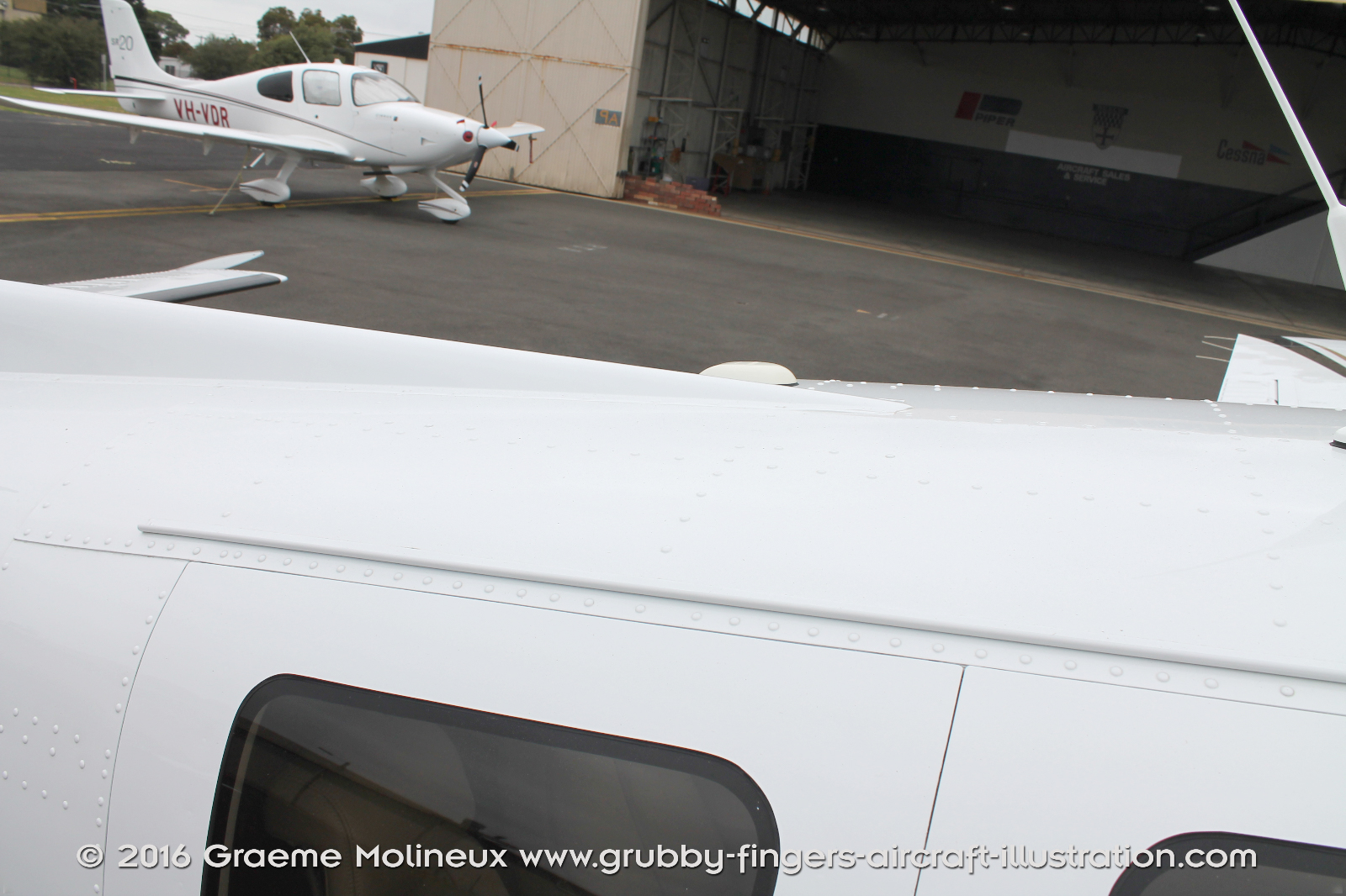 BEECHCRAFT%20-%20BARON%20G58%20-%20WALKAROUND%20-%20VH-WGU%20-%20MOORABBIN%202016%20-%20070%20-%20GrubbyFingers