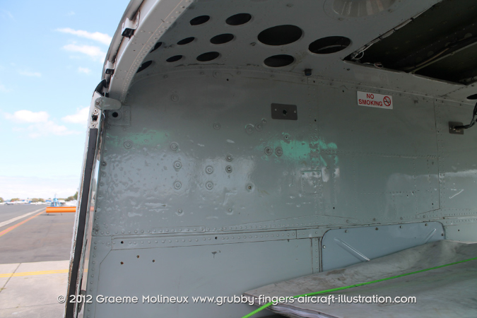 Bell_UH-1C_VH-DHY_HeliServe_68_GrubbyFingers