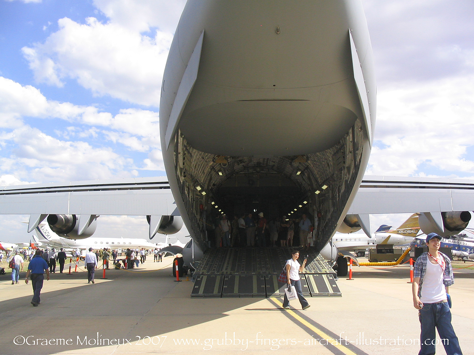 %_tempFileNameBoeing%20C-17%20Globemaster%20III%20A41-206%20RAAF%20Avalon%202007%2006%20GraemeMolineux%