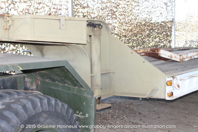 DIAMOND%20T%20M20%20Tractor%20Walkaround%2049710%20Bandiana%202014%2013%20GrubbyFingers