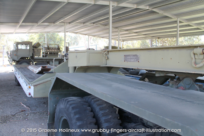 DIAMOND%20T%20M20%20Tractor%20Walkaround%2049710%20Bandiana%202014%2018%20GrubbyFingers