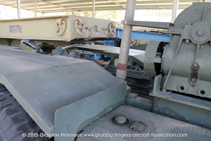 DIAMOND%20T%20M20%20Tractor%20Walkaround%2049710%20Bandiana%202014%2026%20GrubbyFingers