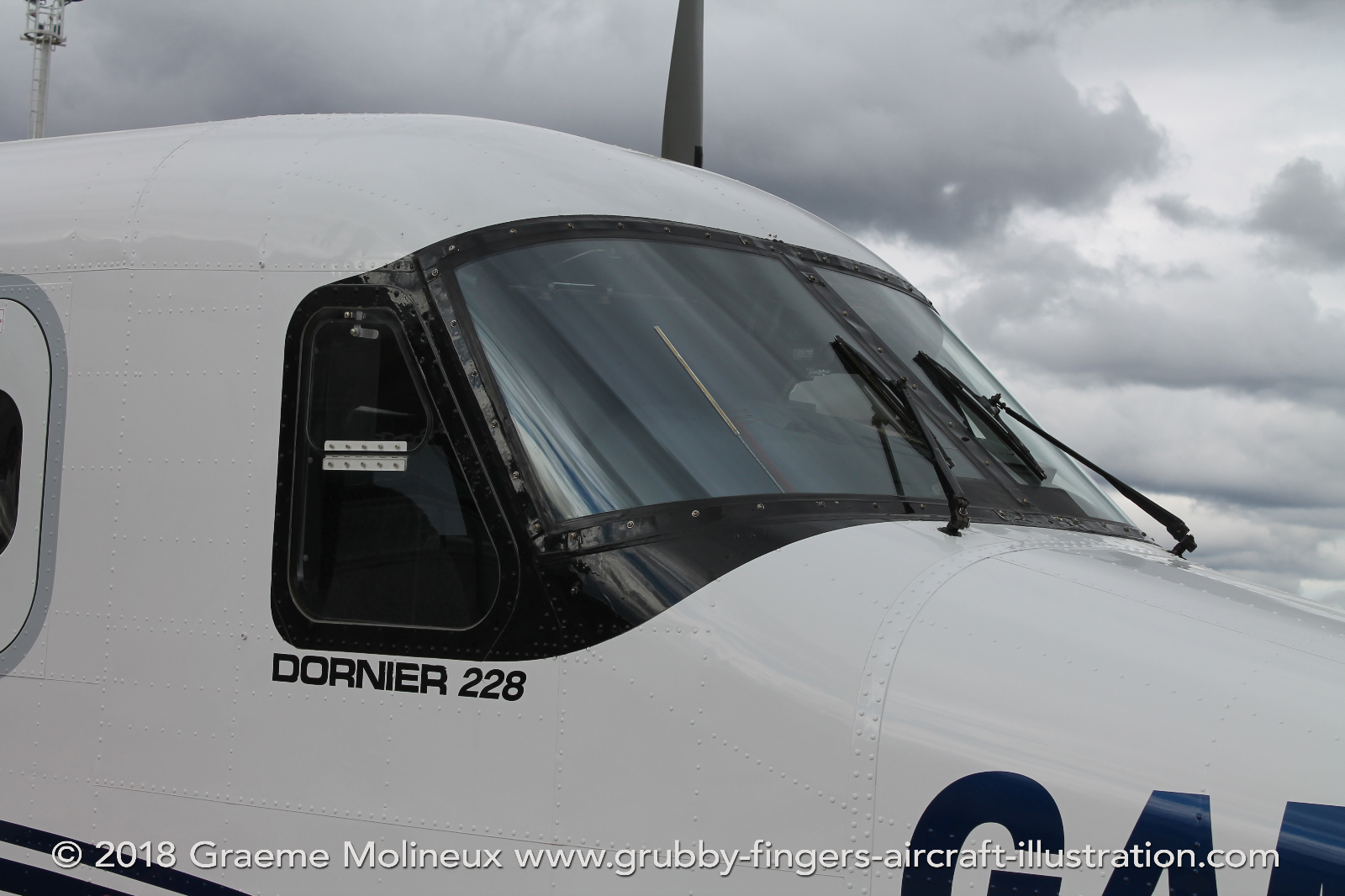 Dornier%20228-202%20VH-VJN%20GAMair%20Essendon%202016%20014%20Graeme%20Molineux