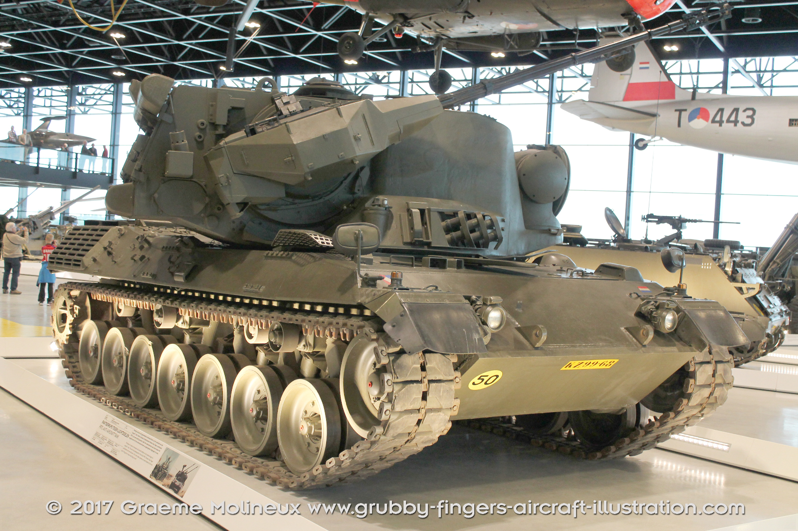 Flakpanzer%20Gepard%20AAA%20Tank%20Walkaround%20KZ9968%20Netherlands%202015%2000%20Graeme%20Molineux