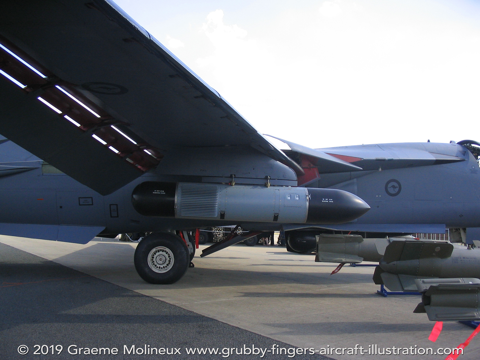 %_tempFileNameGeneral%20Dynamics%20F-111%20A8-125%20RAAF%20Avalon%202007%2012%20GraemeMolineux%