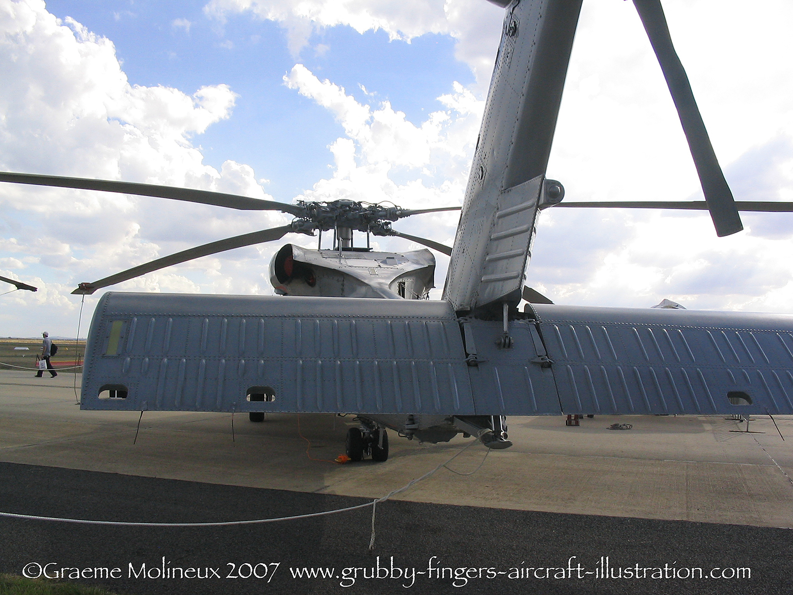 %_tempFileNameSikorsky%20S-70B%20SH-60%20Seahawk%20N24-015%20Avalon%202007%2007%20GraemeMolineux%